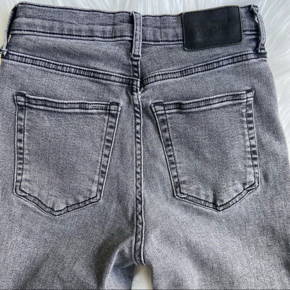 - Everlane Smokey Grey High Rise Skinny Ankle Jeans - Picture 4 of 9